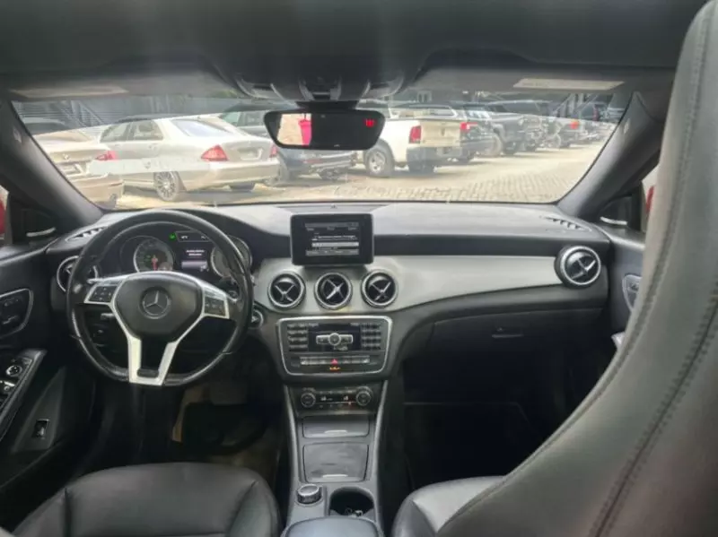 Mercedes-Benz CLA 250   - 2014