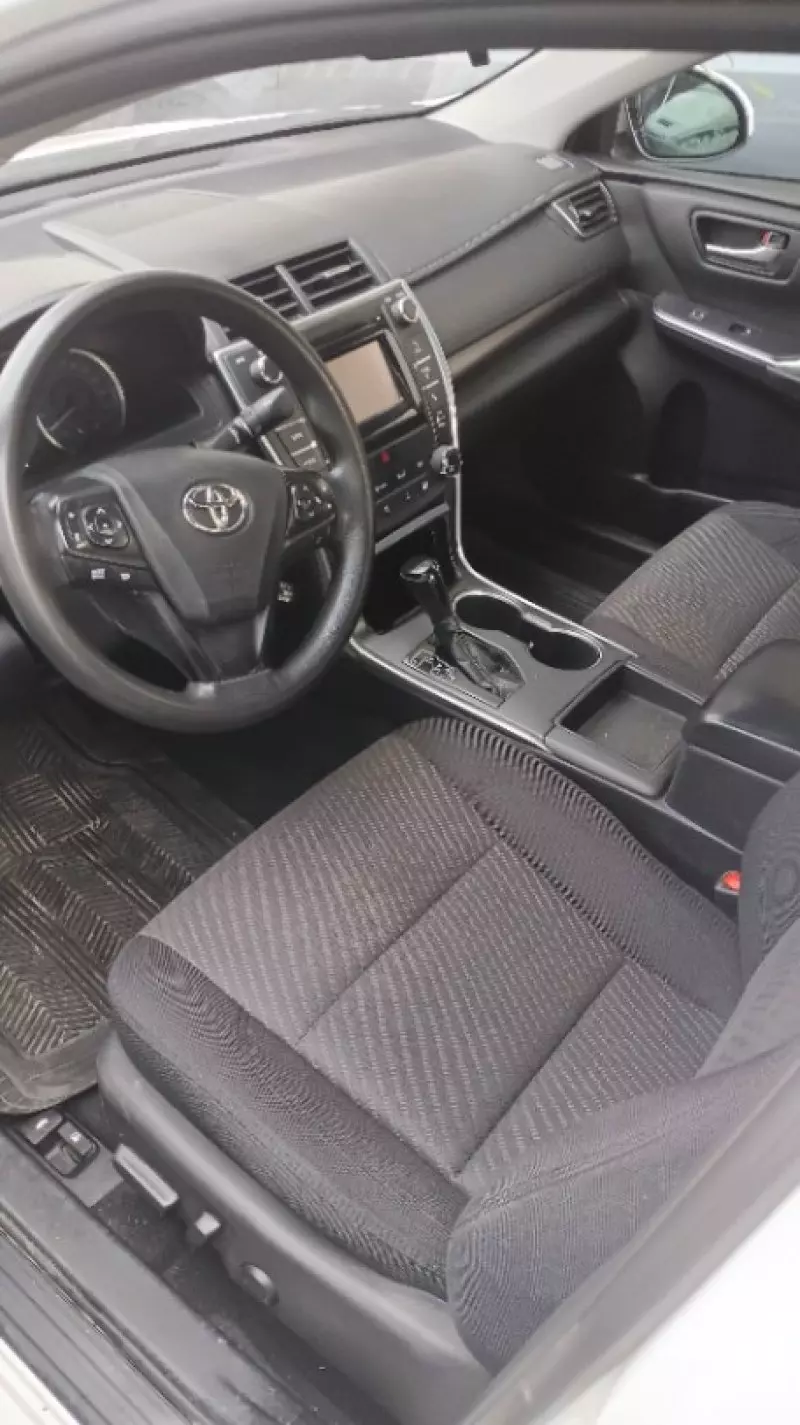 Toyota Camry - 2015