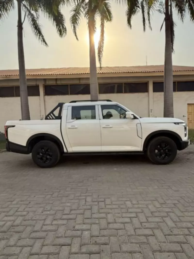 Nissan PickUp   - 2026