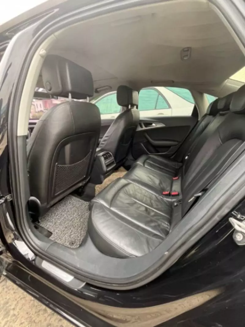 Audi A6   - 2012