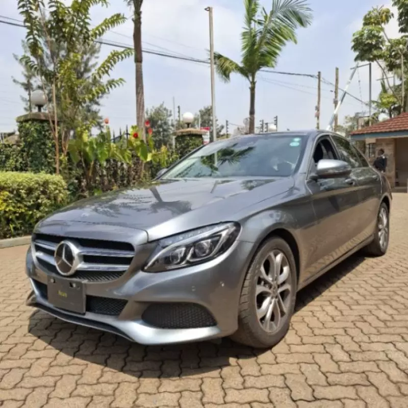 Mercedes-Benz C 200   - 2018