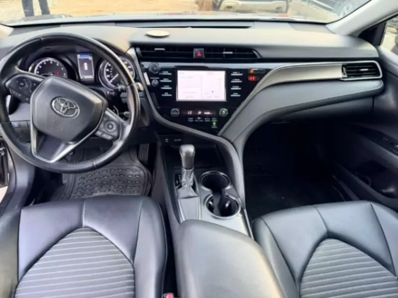 Toyota Camry   - 2019