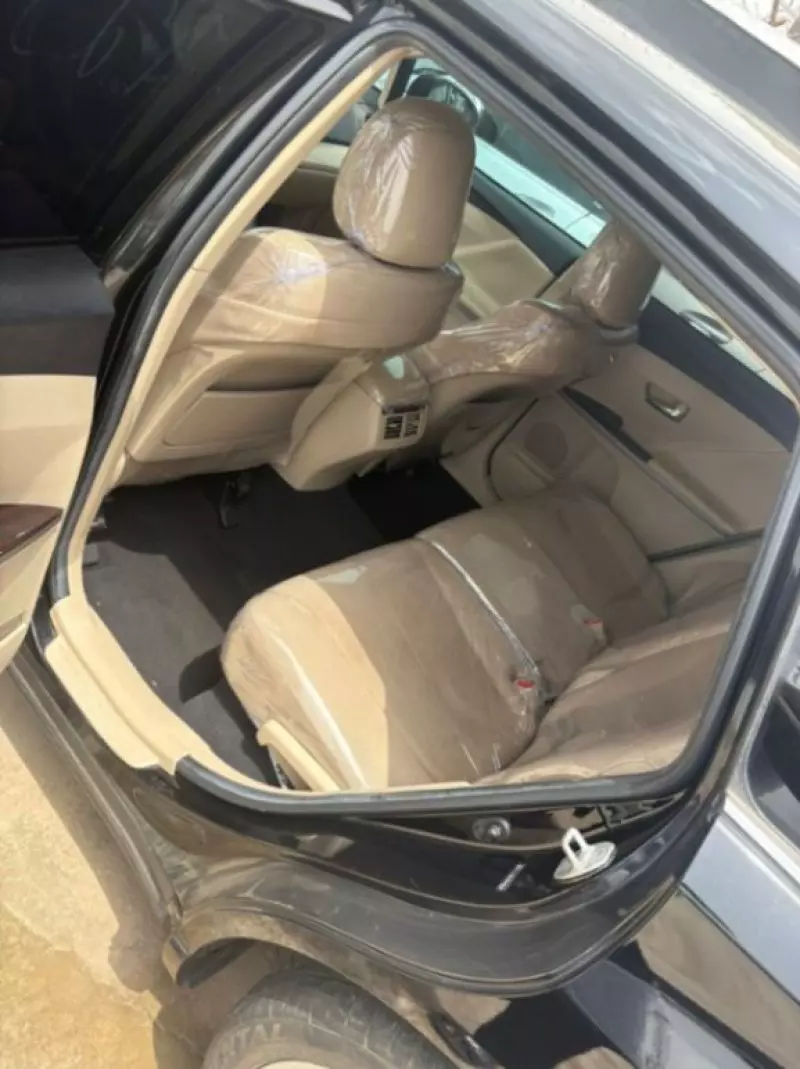 Toyota Venza   - 2011