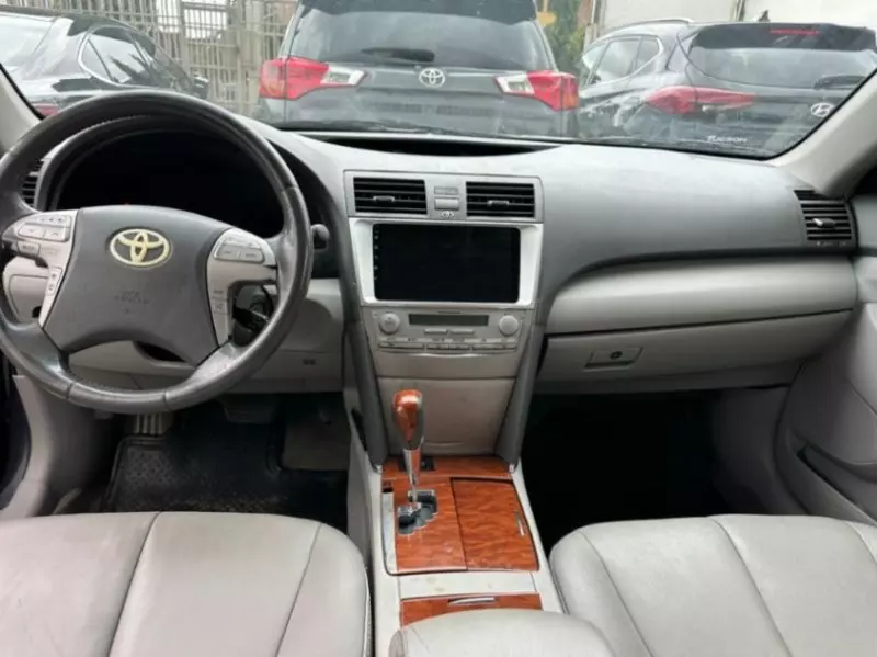 TOYOTA Camry   - 2011