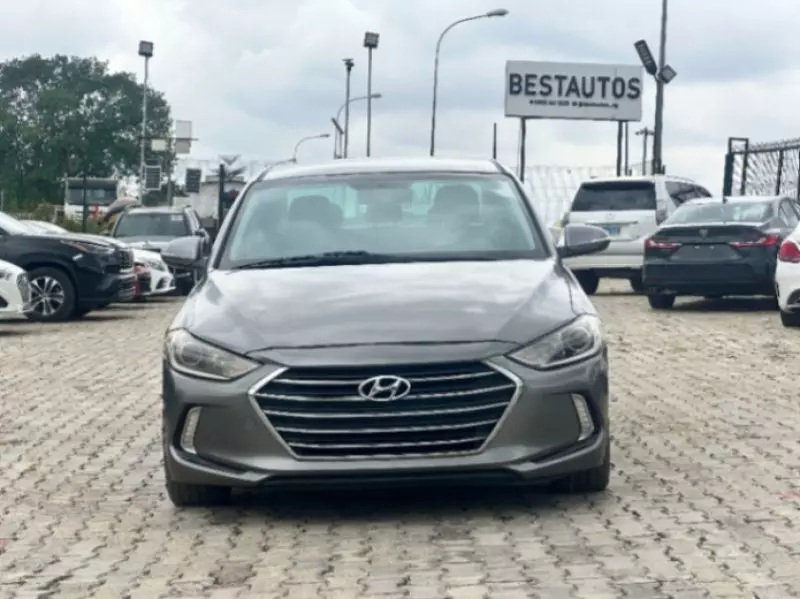 Hyundai Accent   - 2016