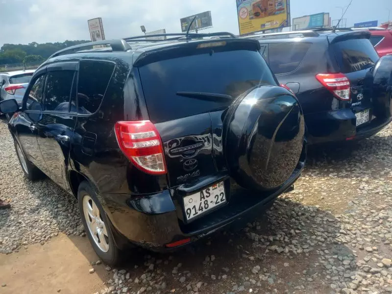 Toyota RAV 4   - 2012