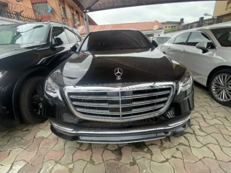 Mercedes-Benz 450   - 2019