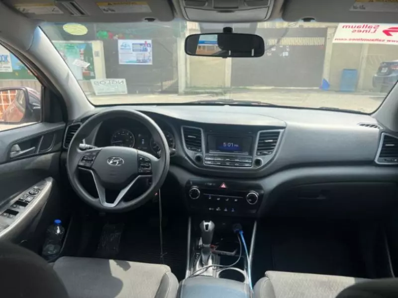 Hyundai Tucson   - 2016