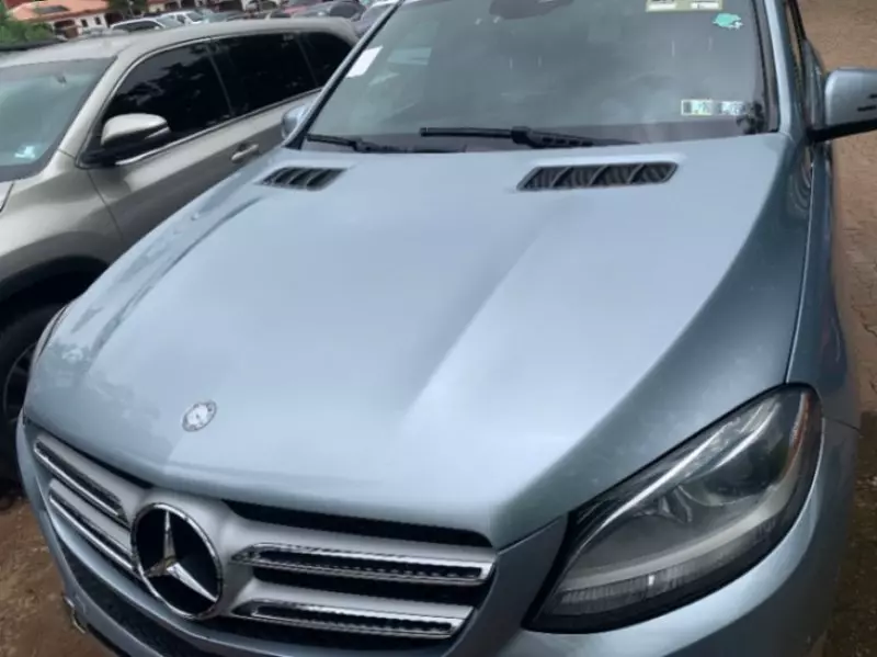 Mercedes-Benz GLE-Class   - 2017