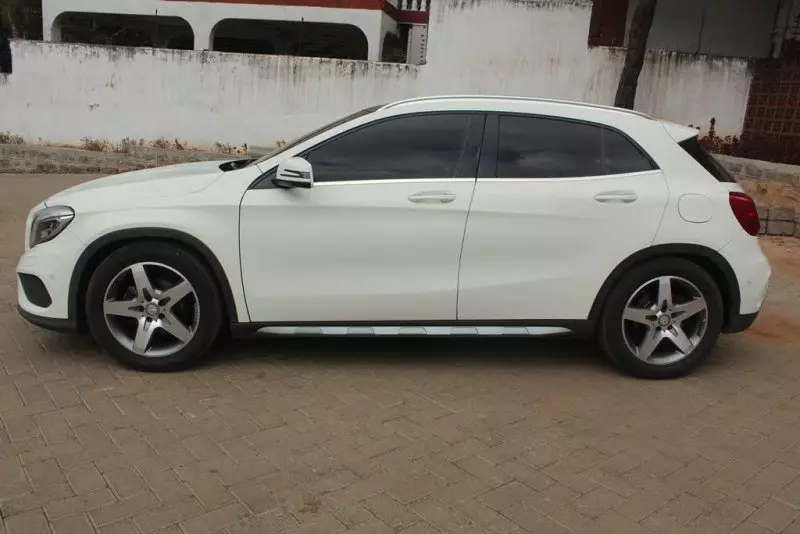Mercedes-Benz GLA 180   - 2016