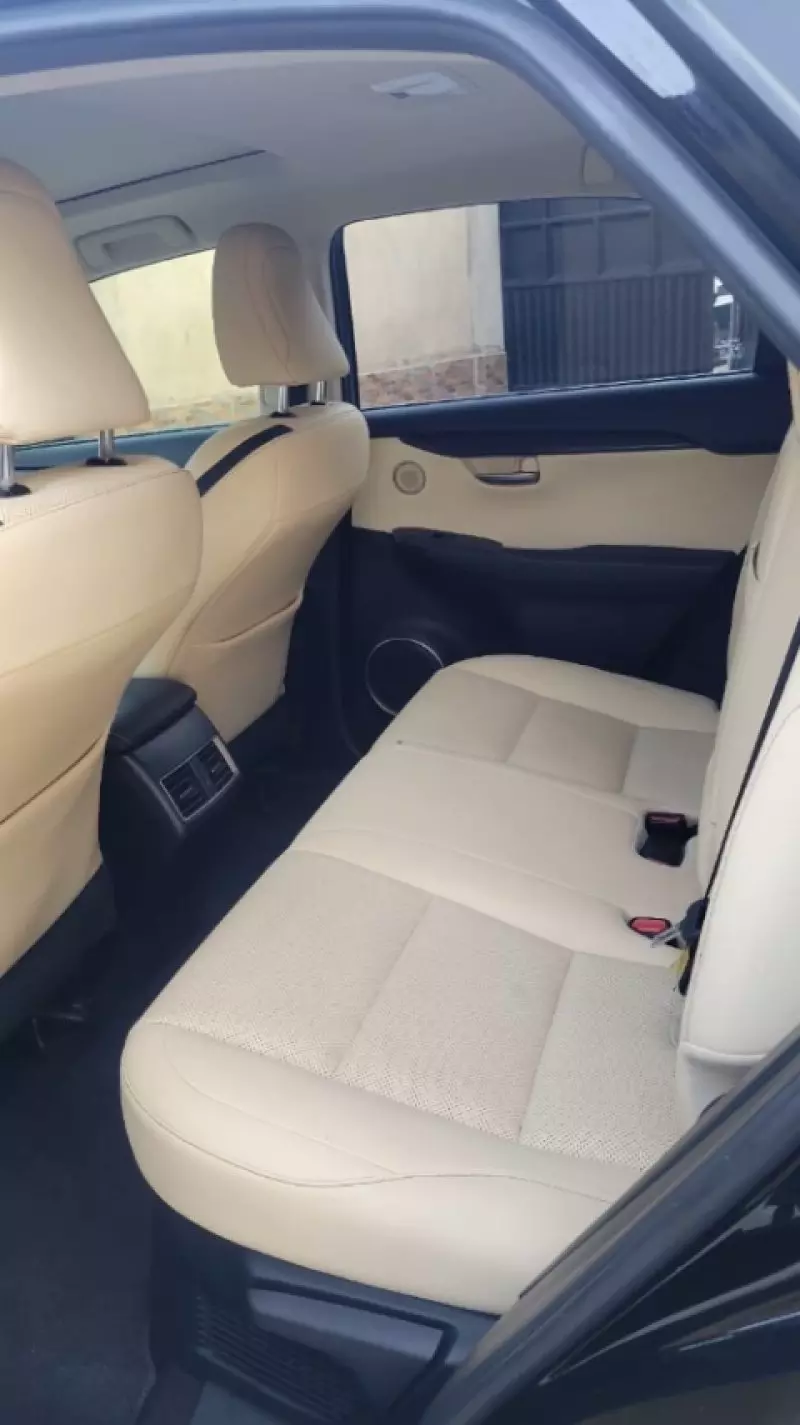 Lexus NX 200T   - 2016