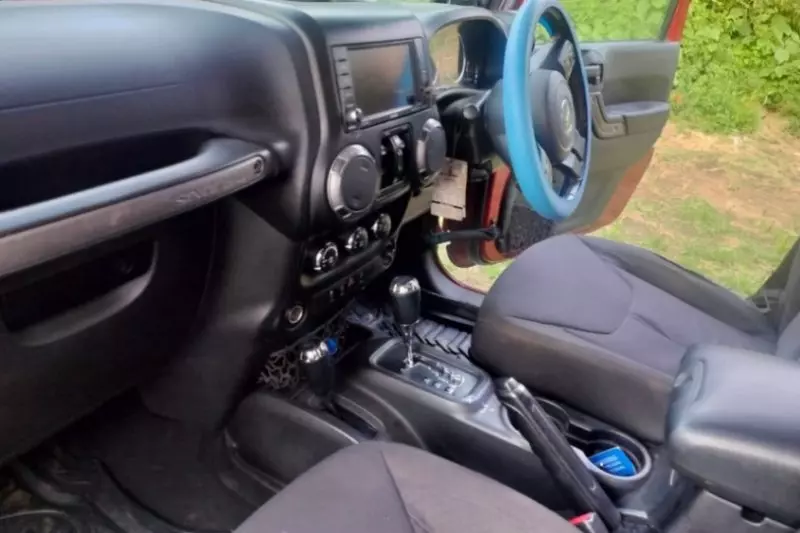 JEEP Wrangler - 2013