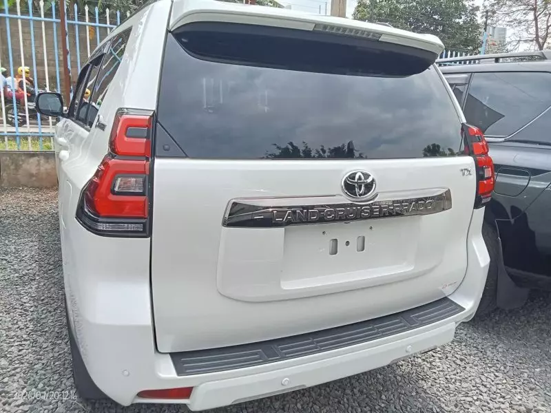 TOYOTA Landcruiser prado TX   - 2021