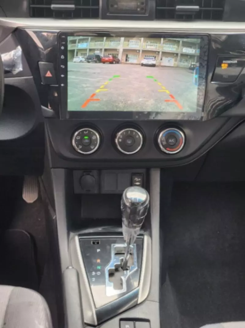 Toyota Corolla   - 2016