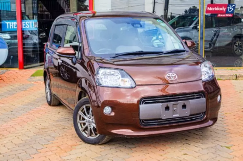 Toyota Porte   - 2017