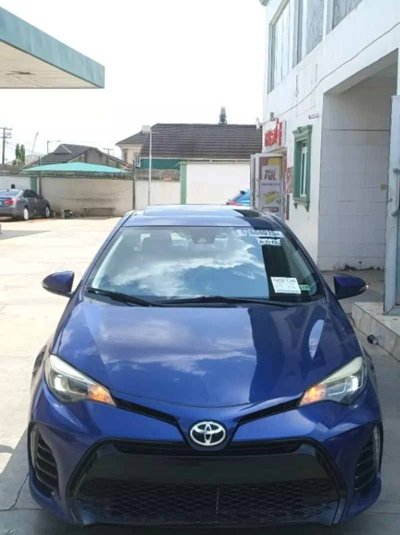 Toyota Corolla   - 2017