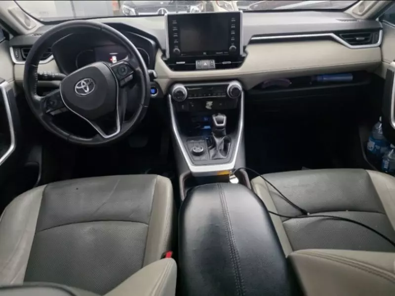 TOYOTA RAV4   - 2019