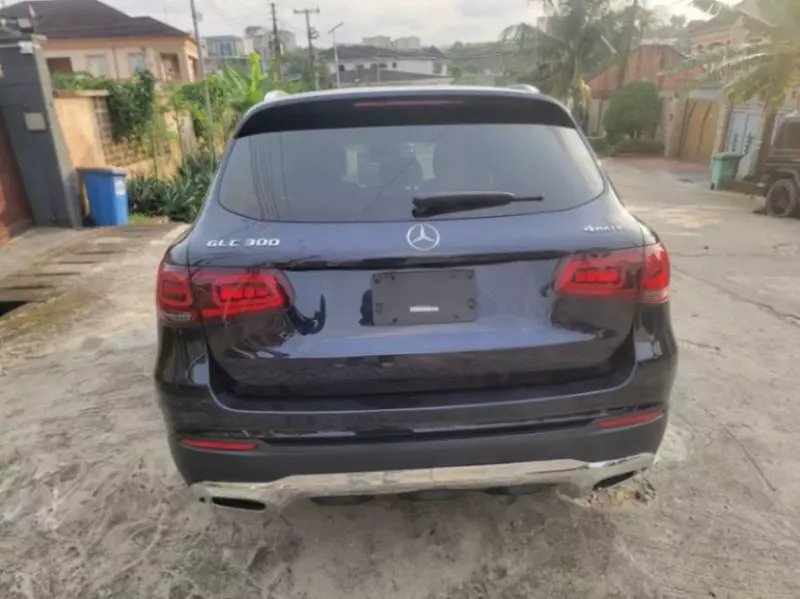 Mercedes-Benz Glc-class   - 2020