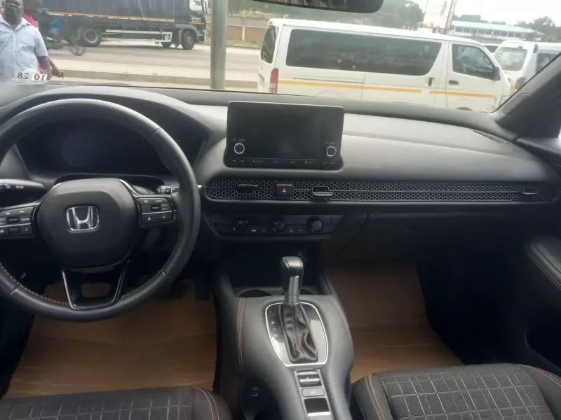 Honda HR-V   - 2024