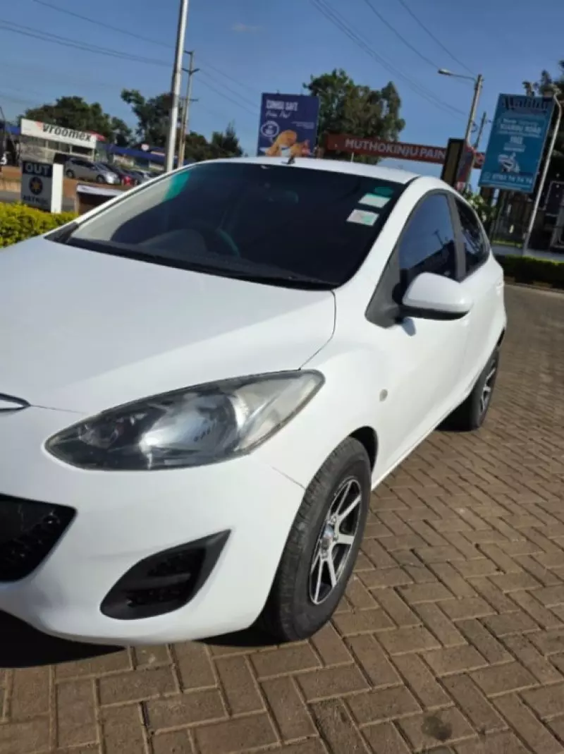 Mazda Demio   - 2012