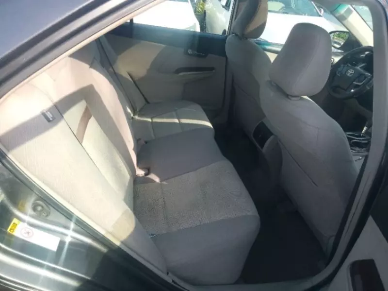Toyota Camry   - 2012
