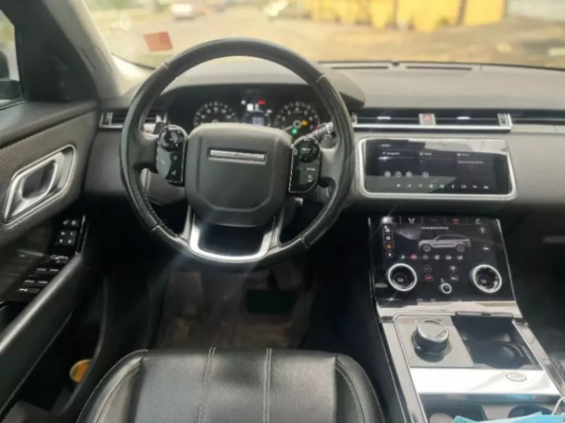 Land Rover Range Rover Velar   - 2018