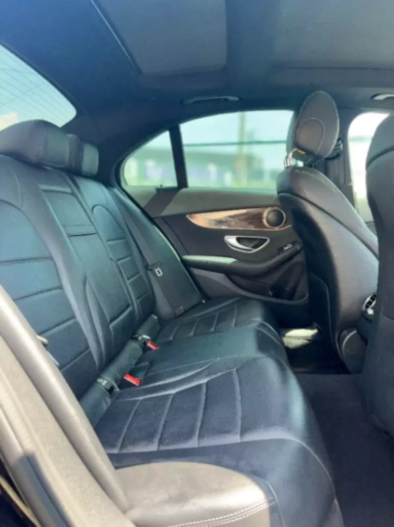 Mercedes-Benz C 300   - 2019