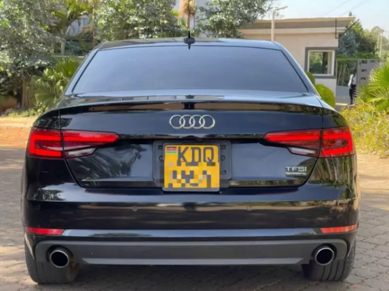Audi A4   - 2017