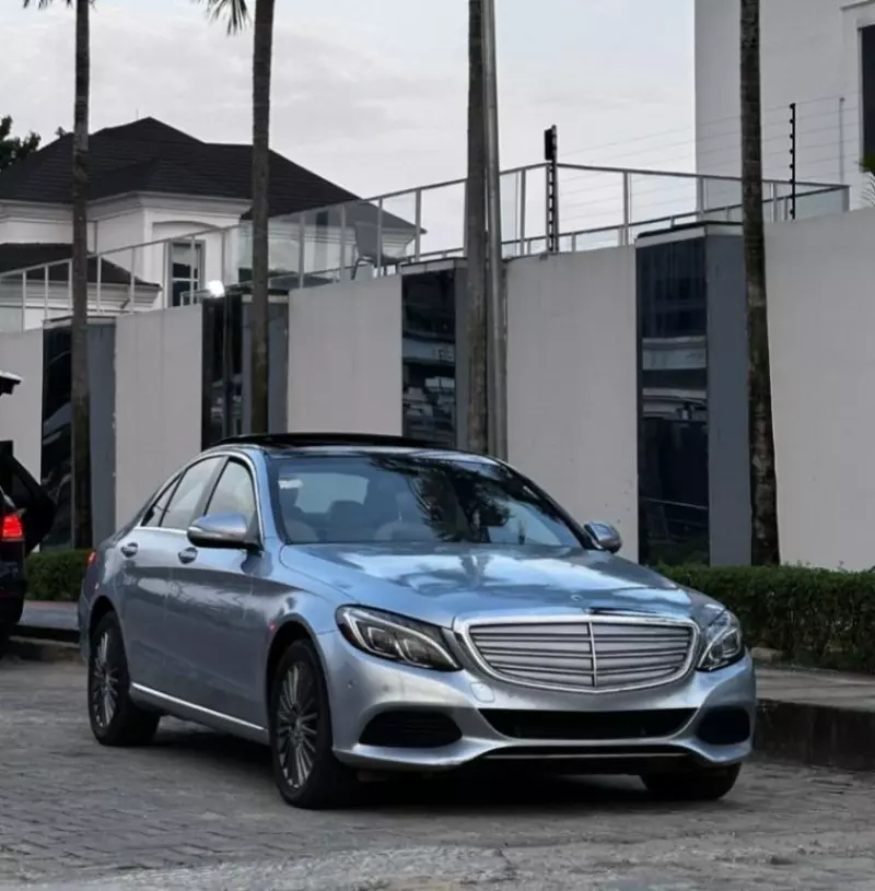Mercedes-Benz C 300   - 2015
