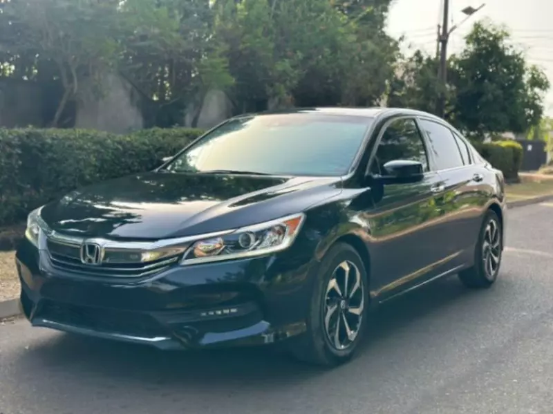 Honda Accord   - 2013