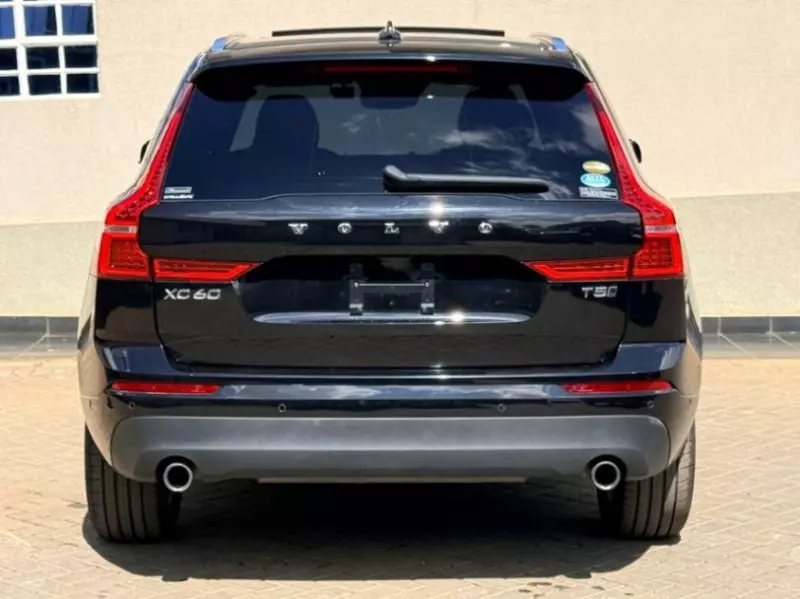 Volvo XC60   - 2018