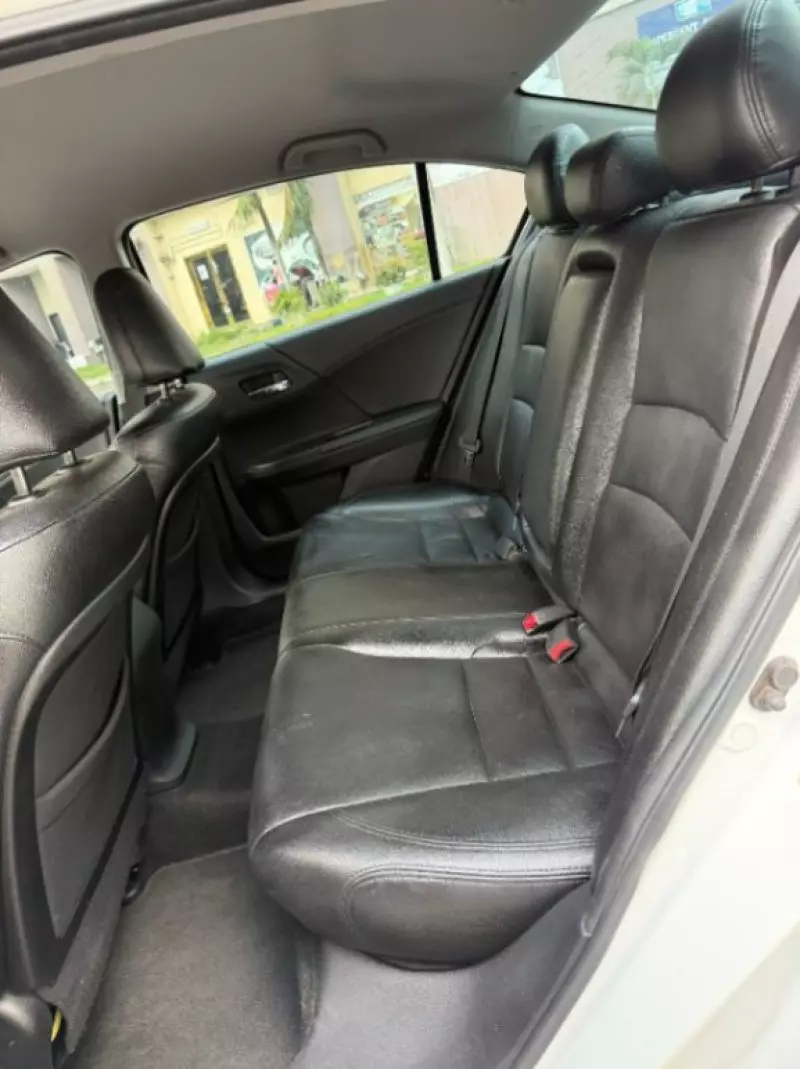 Honda Accord   - 2013