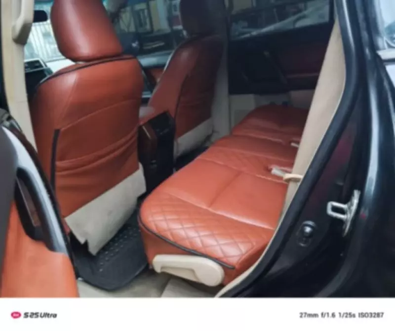 Toyota Landcruiser Prado - 2013