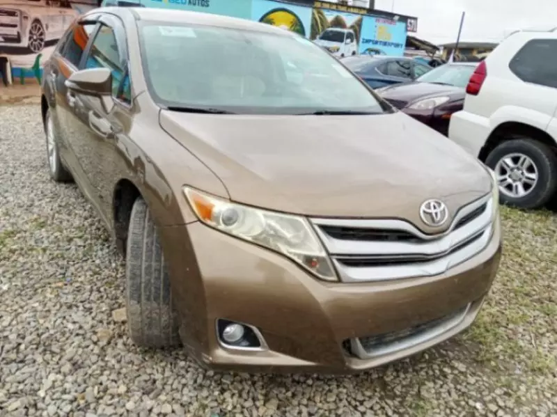 TOYOTA Venza   - 2013