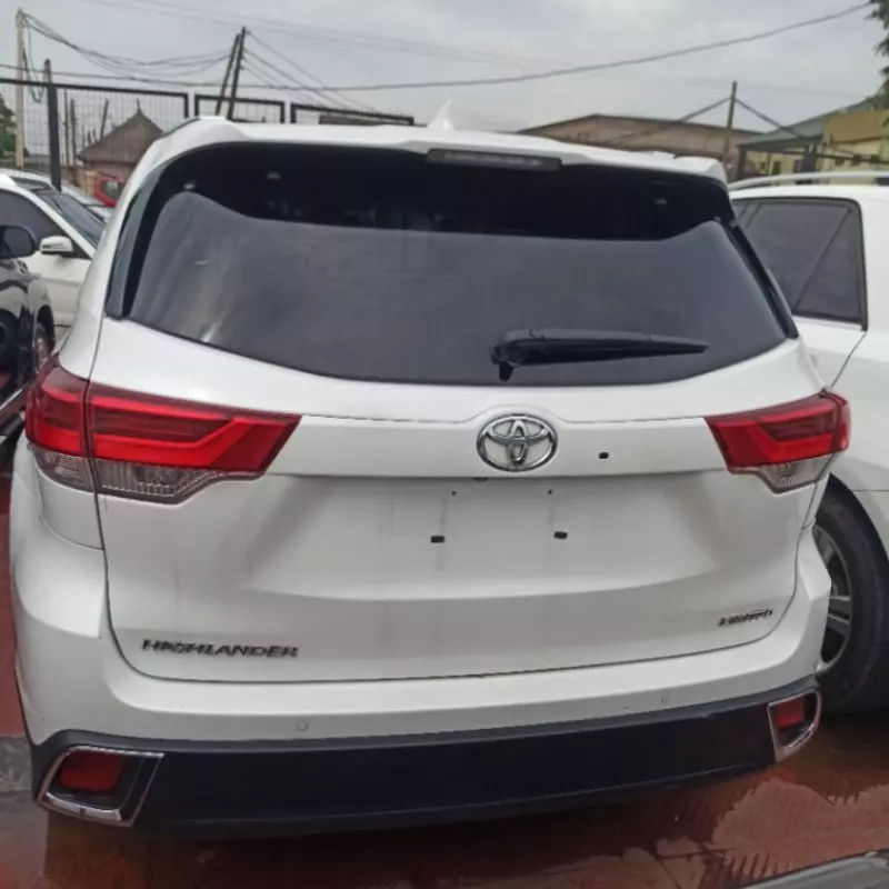 TOYOTA Highlander - 2018
