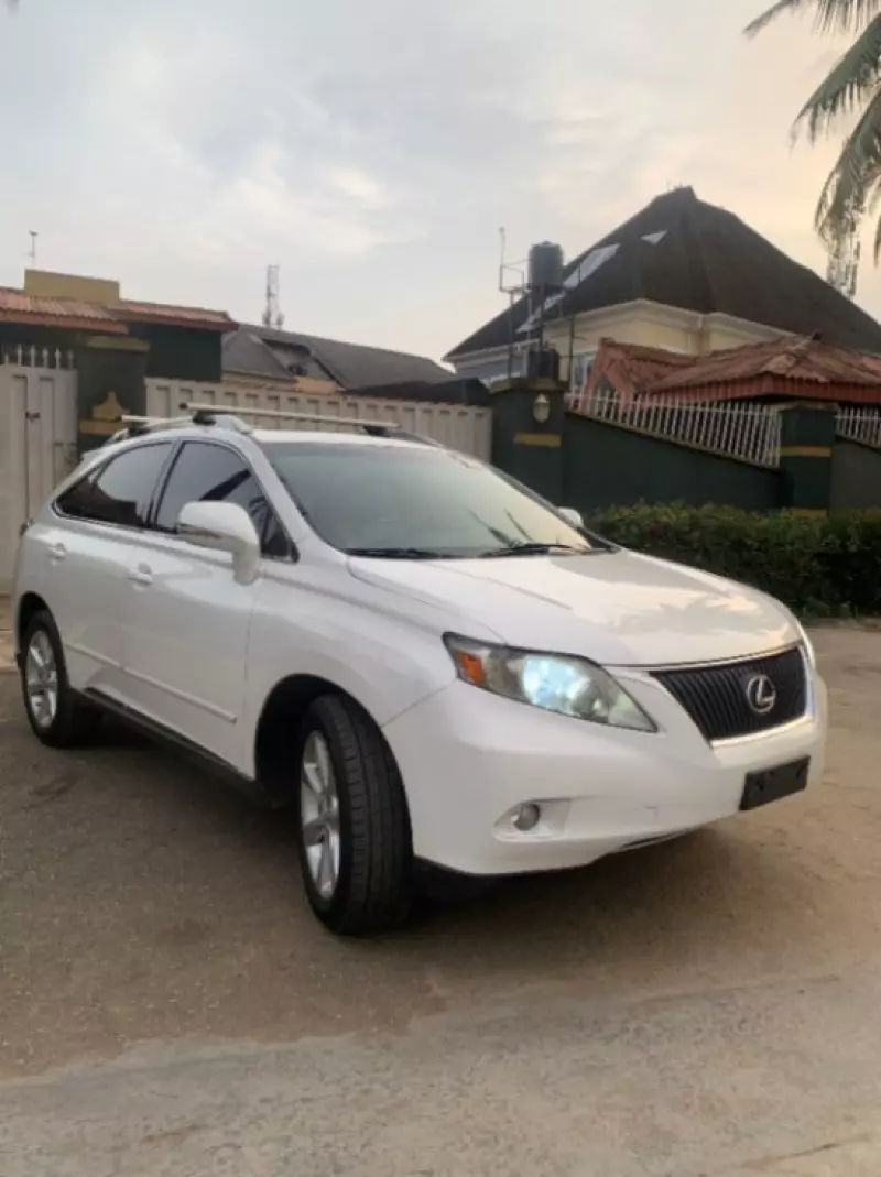 Lexus RX 350   - 2010