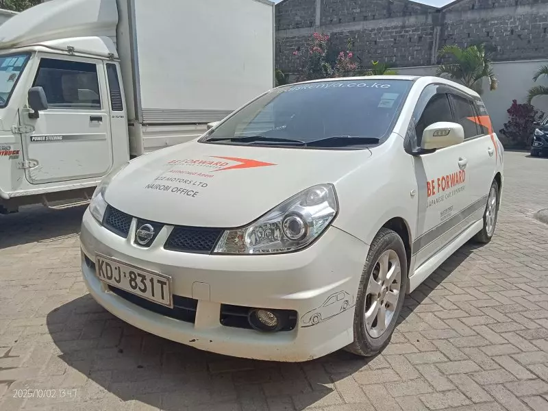 Nissan Wingroad    - 2015