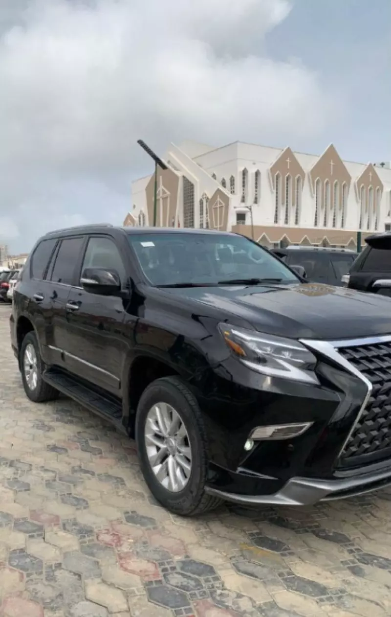 Lexus GX 460   - 2010