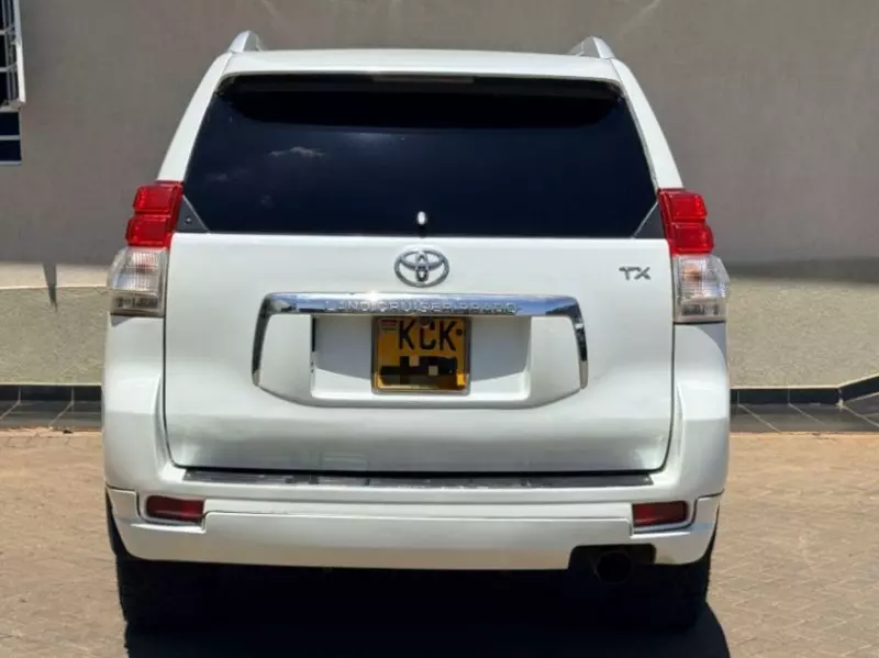 Toyota Landcruiser prado TX   - 2010