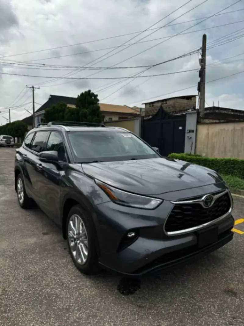 TOYOTA Highlander   - 2022