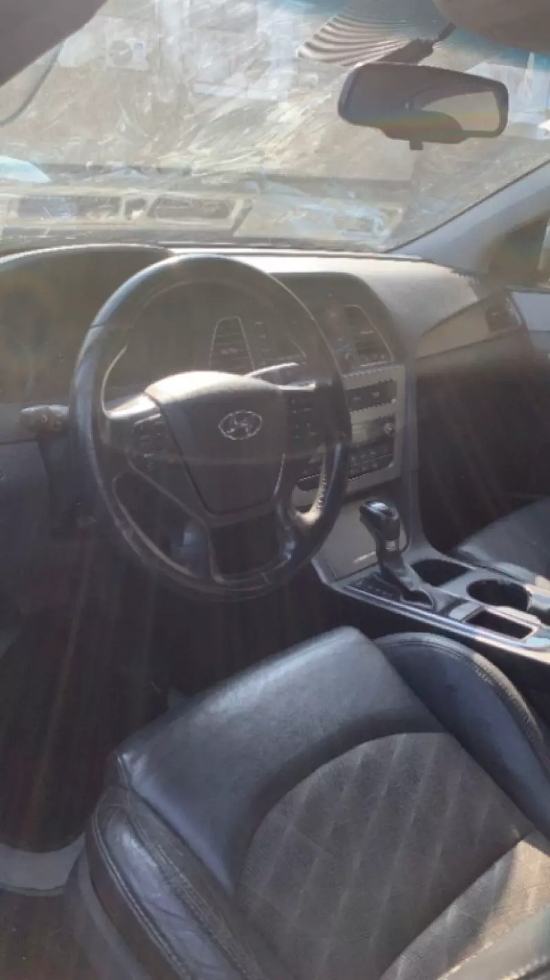 Hyundai Sonata   - 2015