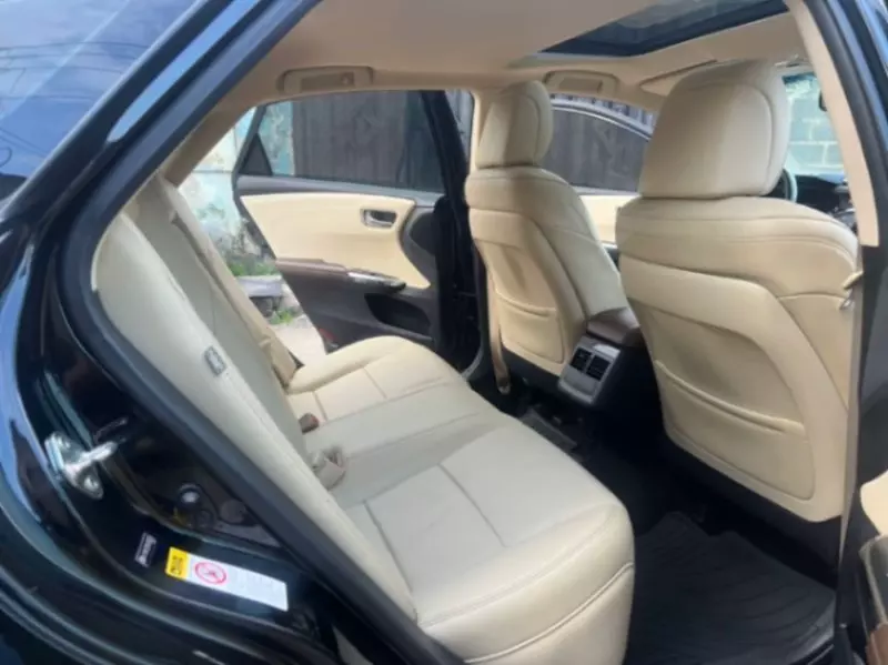 Toyota Avalon   - 2014