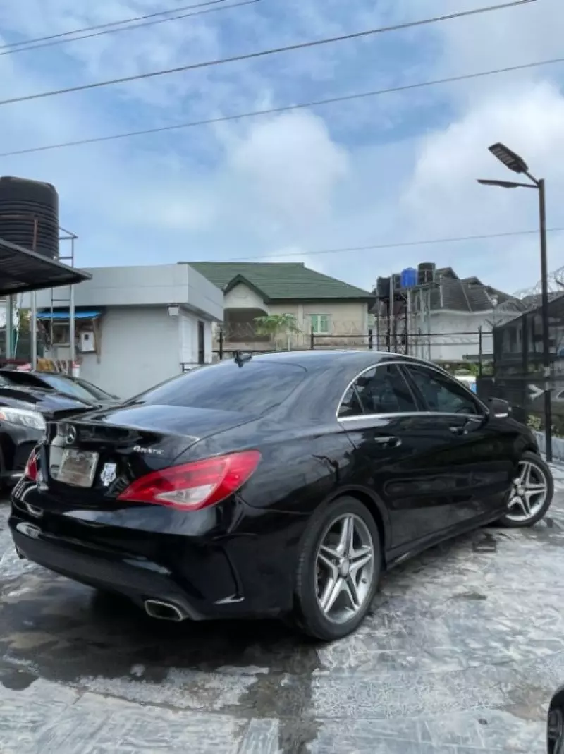 Mercedes-Benz CLA 250   - 2014