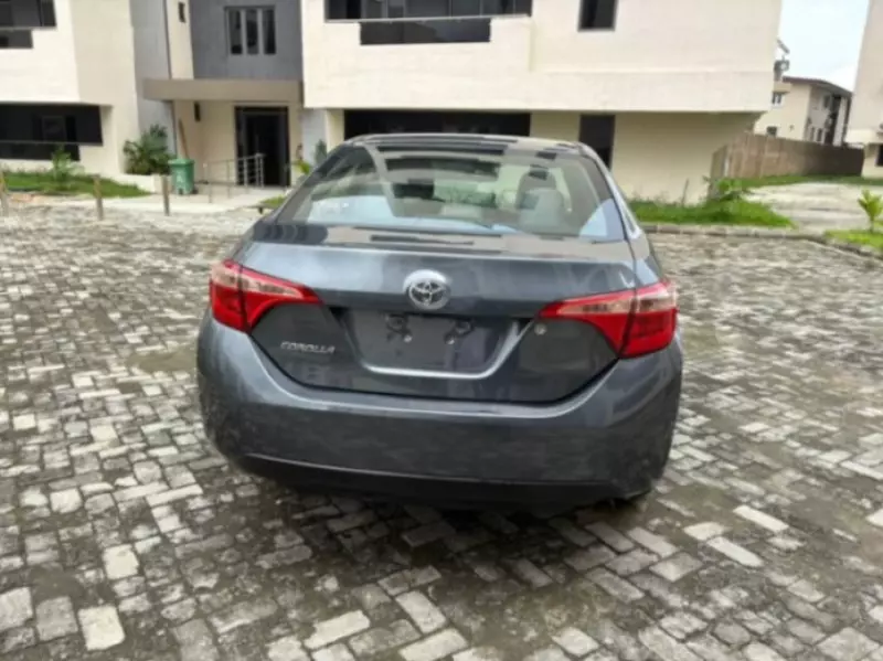 Toyota Corolla - 2018