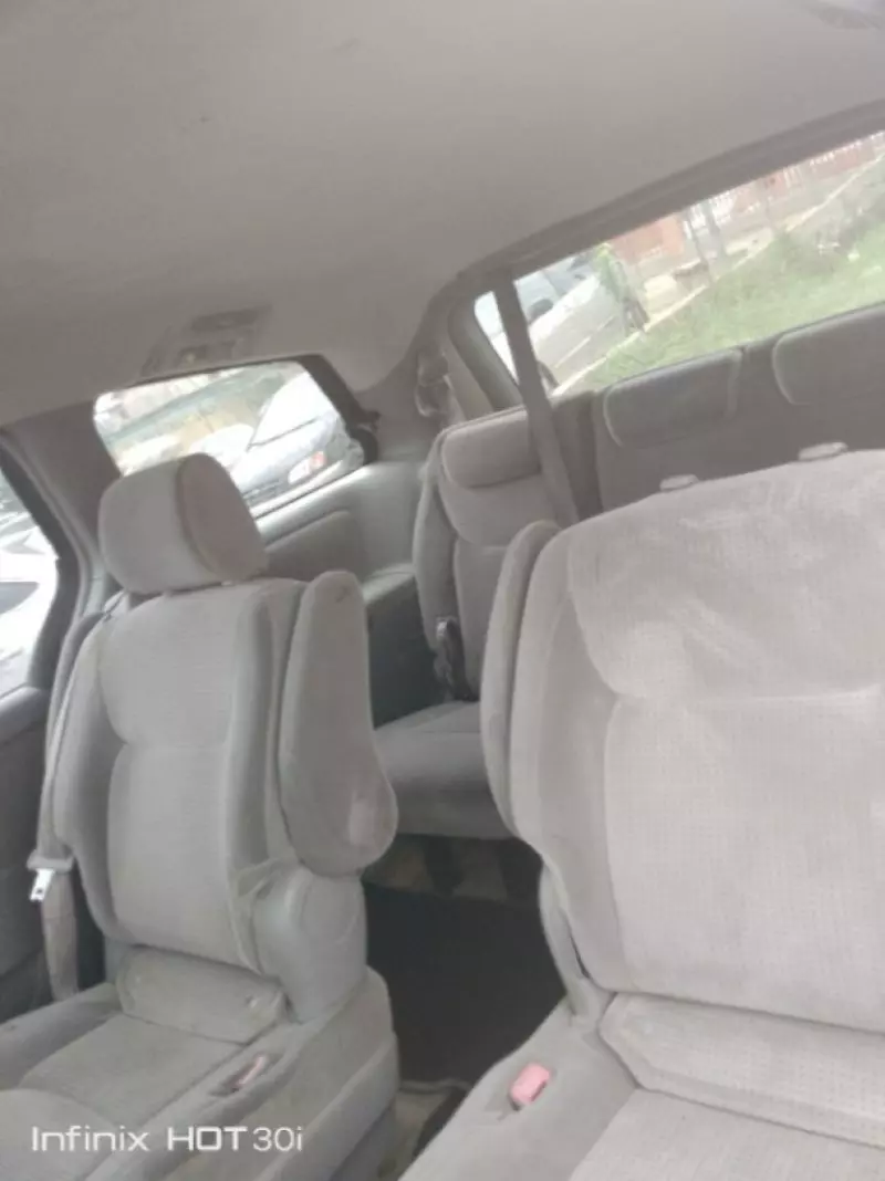 Toyota Sienna - 2006