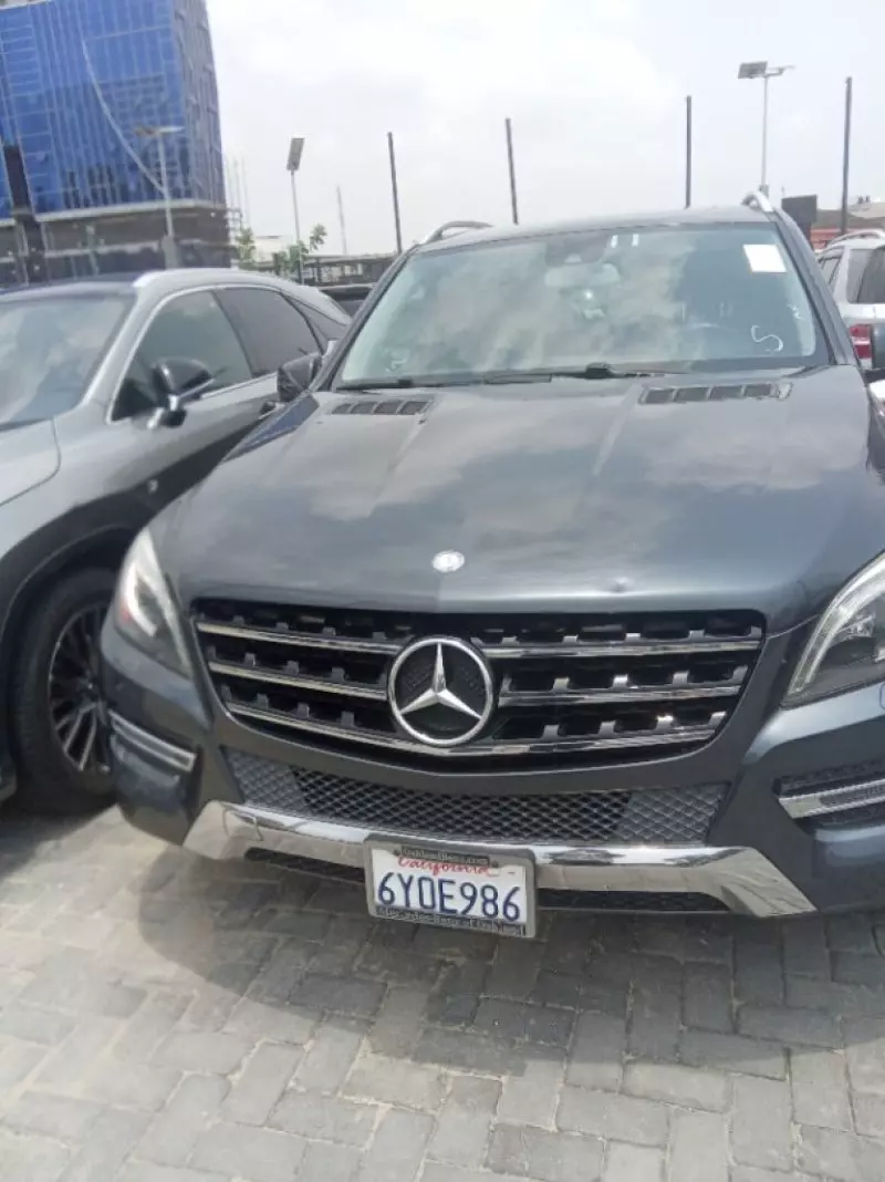 Mercedes-Benz ML-Class   - 2013