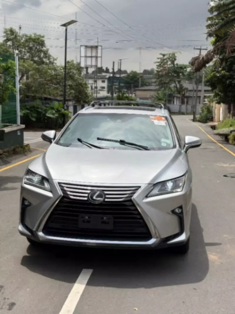 Lexus RX   - 2018