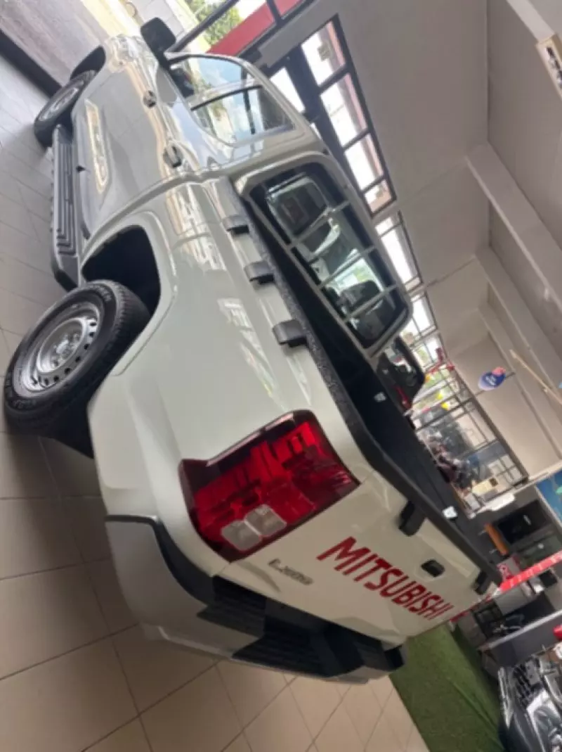 Mitsubishi L200 - 2026
