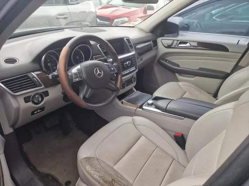 Mercedes-Benz Ml-class   - 2014