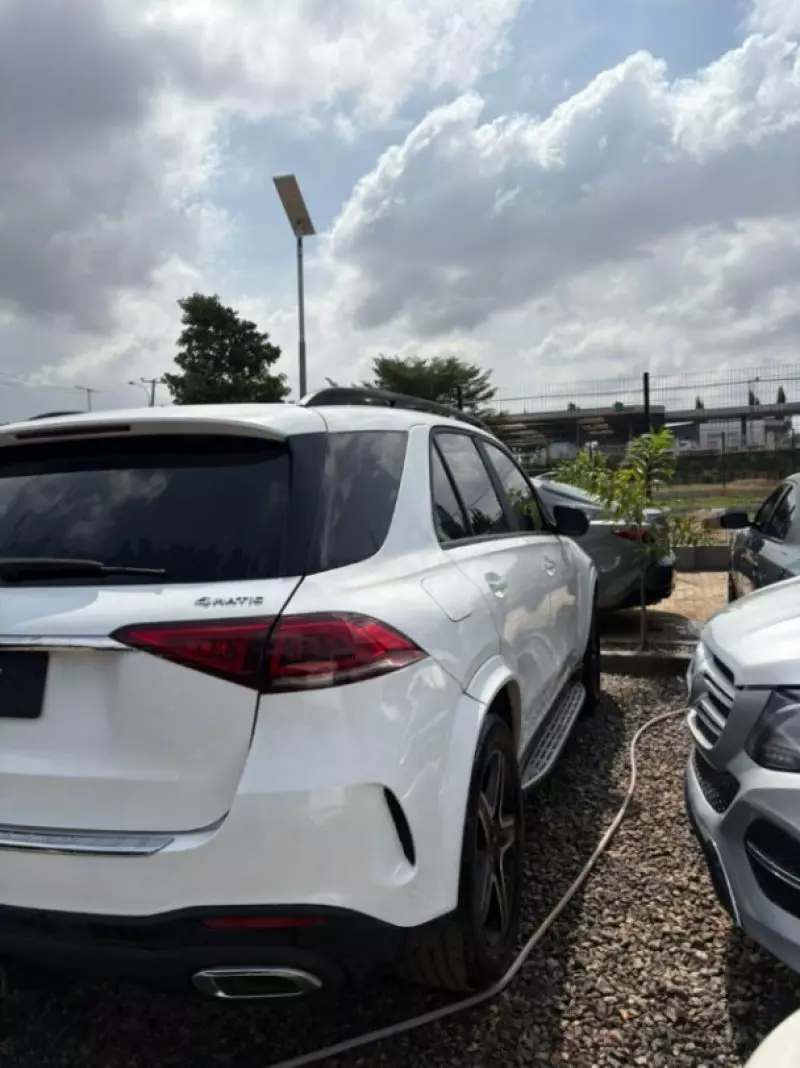 Mercedes-Benz GLE 350   - 2021